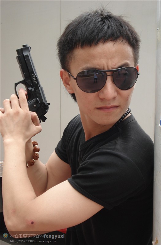  p data-id="gnbvwy7tig">《新警事》是一部警匪剧,由漠希,徐剑博担任