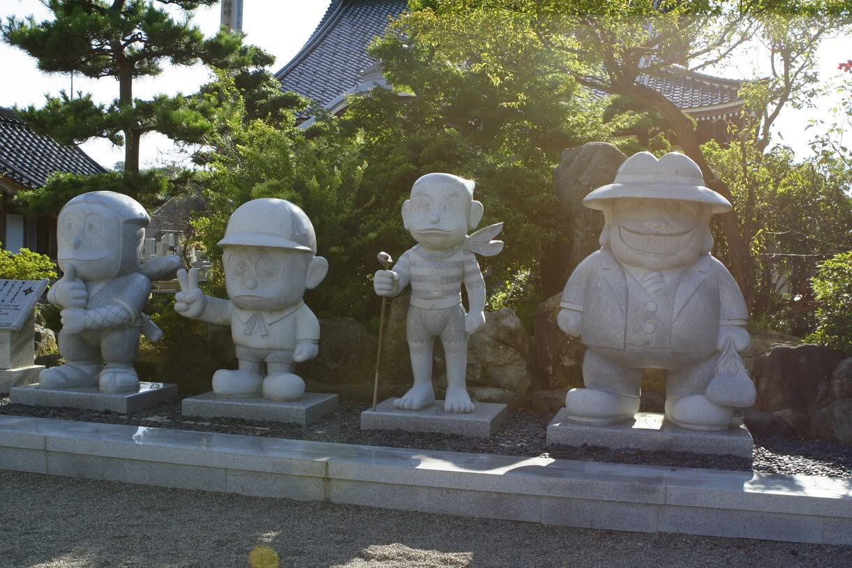 gnb3zsdobr">《 a target="_blank" href="/item/忍者服部君/3275232"