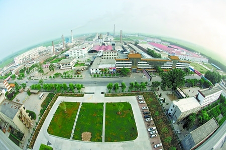  p>西滑封村隶属于河南省焦作市武陟县西陶镇,北依沁水,南临黄河,距