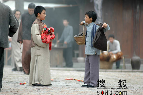  p>《红衣坊》是由中央电视台文艺中心影视部,中视传媒和北京世邦文化