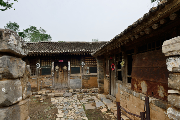  p>老峪沟农场位于昌平区流村镇老峪沟村二道沟,紧邻河北怀来,位于