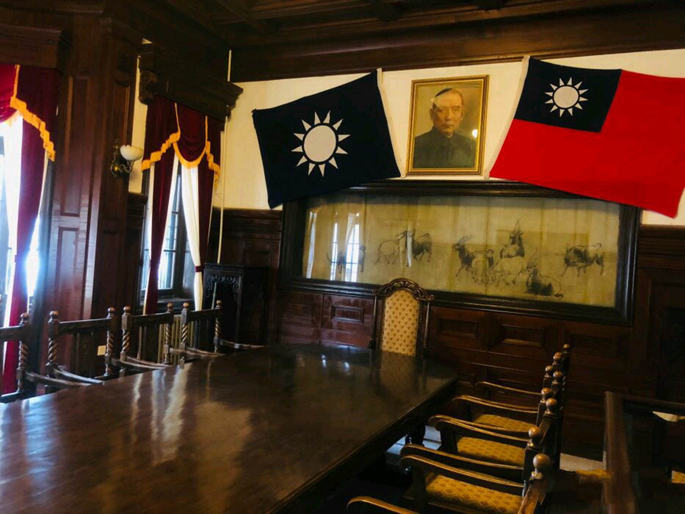 commander zhangs mansion),又称"大帅府"或"少帅府",位于 a target=