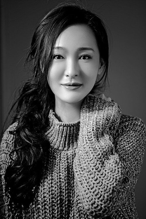  p>王豪,出生于山东省青岛市,中国内地女演员,毕业于 a target="