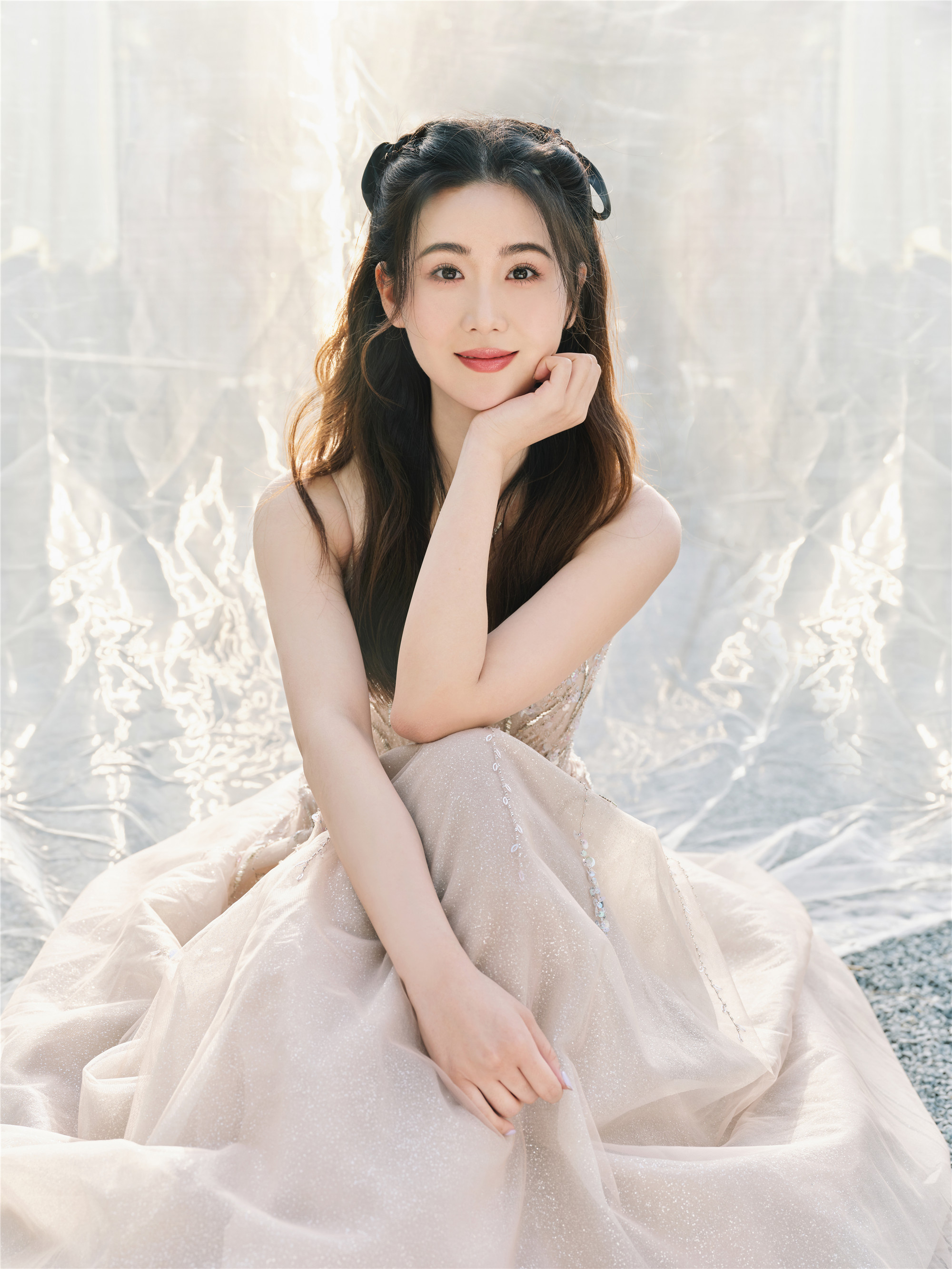  p data-id="tgy60jyggbel">徐佳雯,演员,2022年主演爱情都市剧《我的