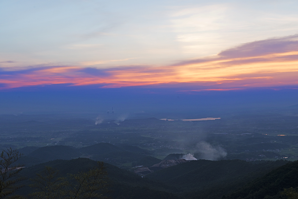  p>太阳山,位于浙江省江山市城南35公里的 a target="_blank" href="