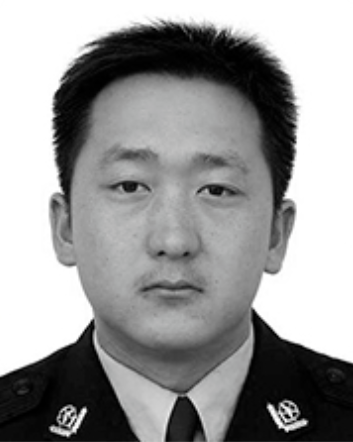 ">李宏伟(1985年10月-2022年10月2日),男,汉族,2007年7月参加公安工作