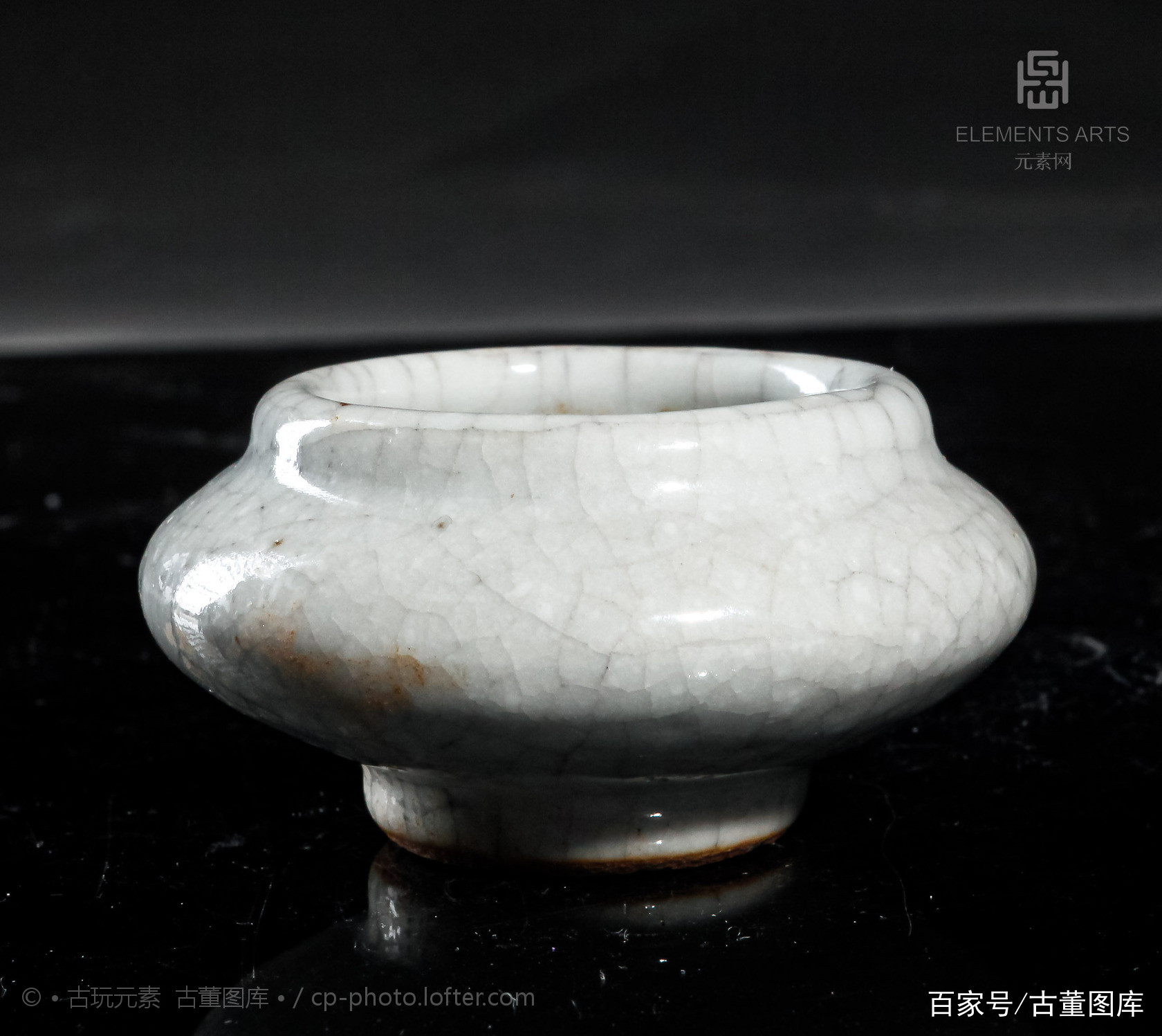 清中晚期哥釉水盂_百科TA说