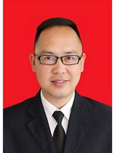 黄斌