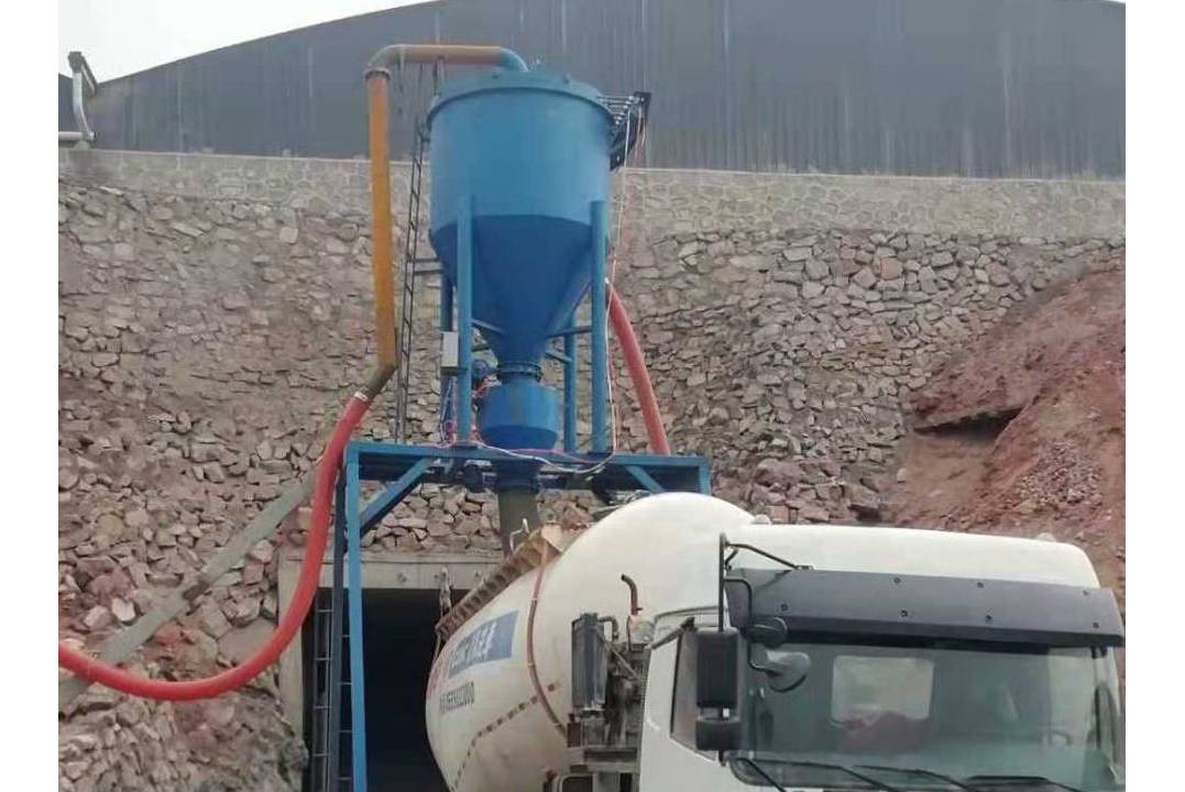 水泥汽车散装机