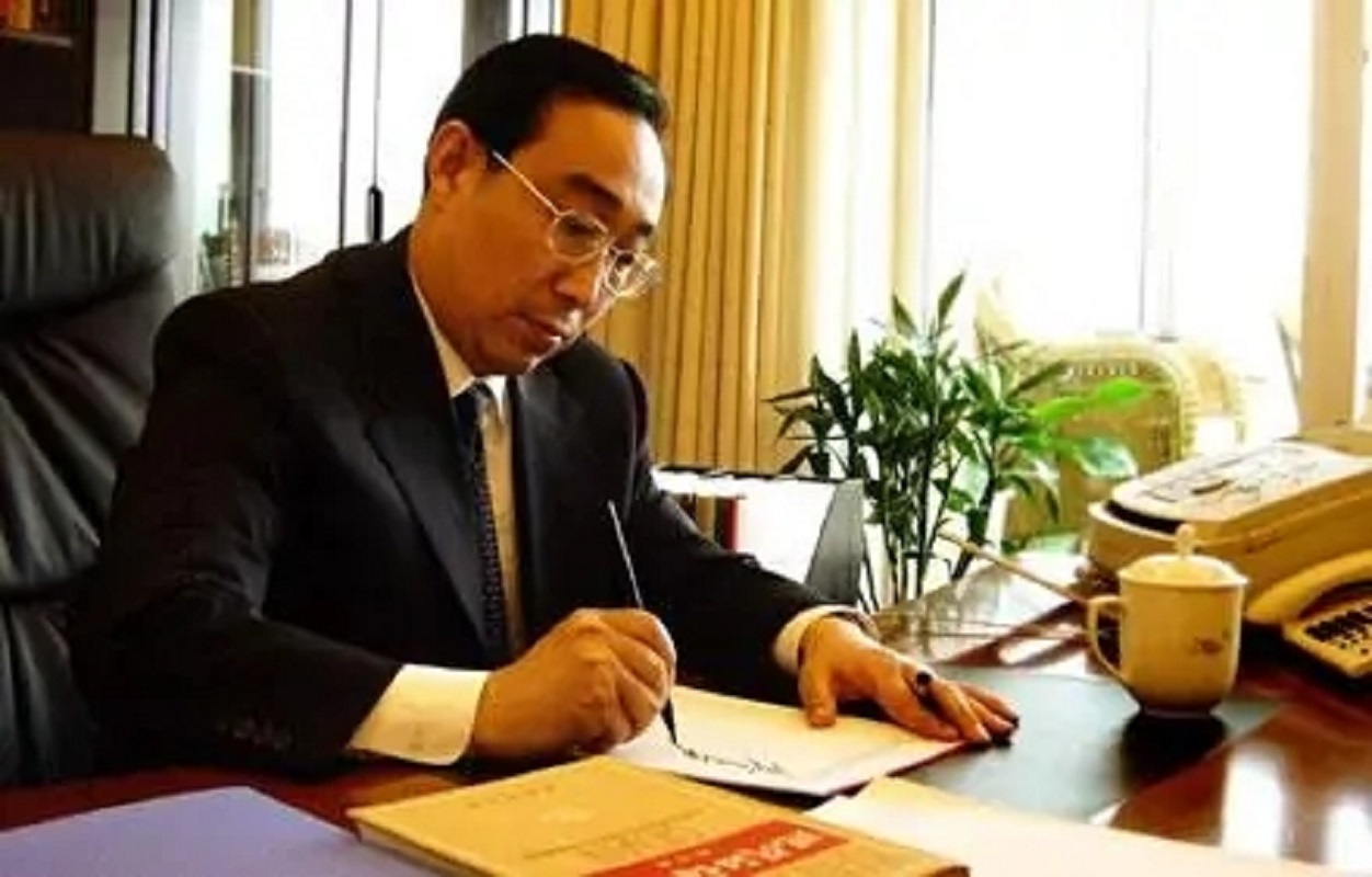  p>贾志学,男,汉族,1963年出生,研究生学历,河北唐县人,中国水景喷泉