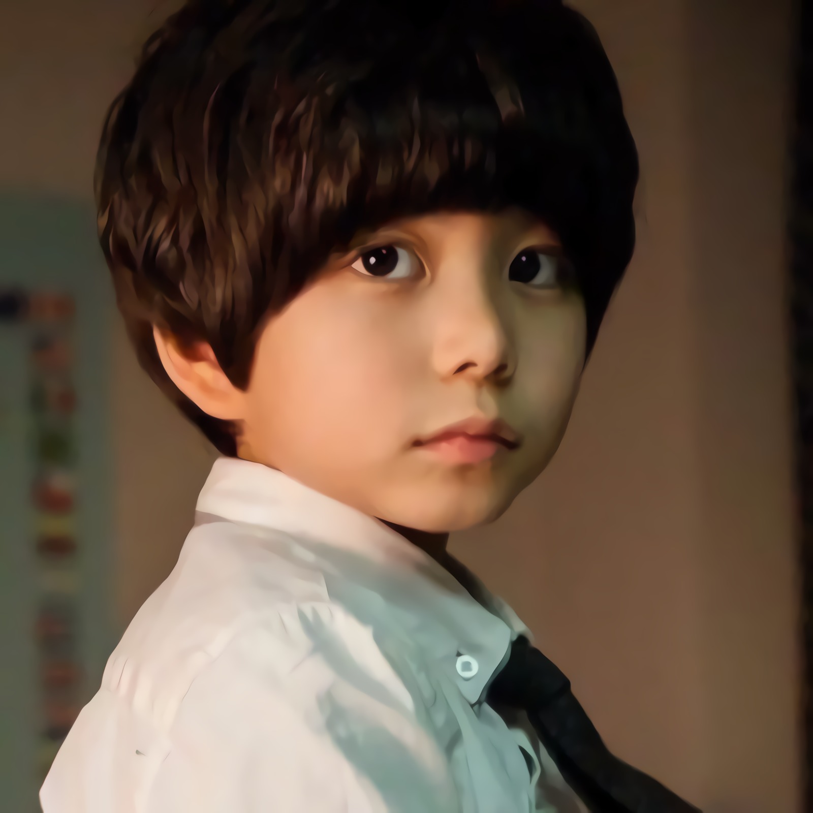  p>文梅森(mason),2007年3月21日出生,韩国童星,是个混血儿,妈妈是