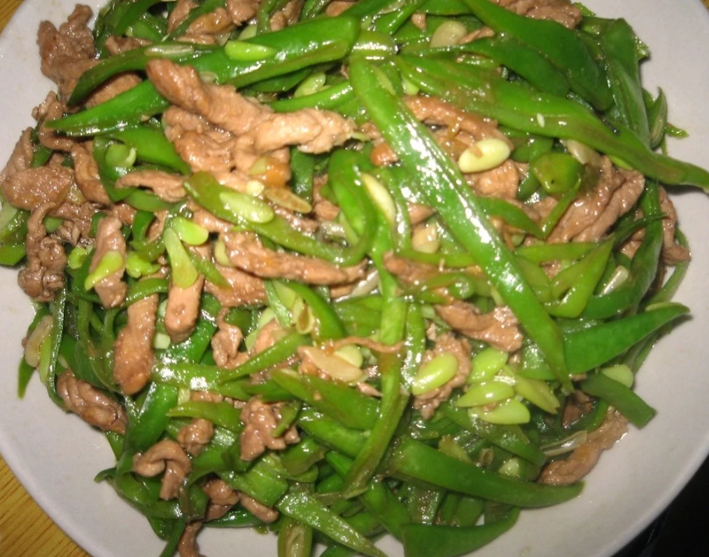 青椒肉丝炒豆角