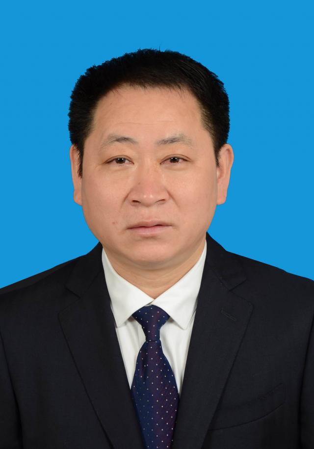  /p> p>现任永丰县委教育体育工委委员,县教育体育局副局长. /p>