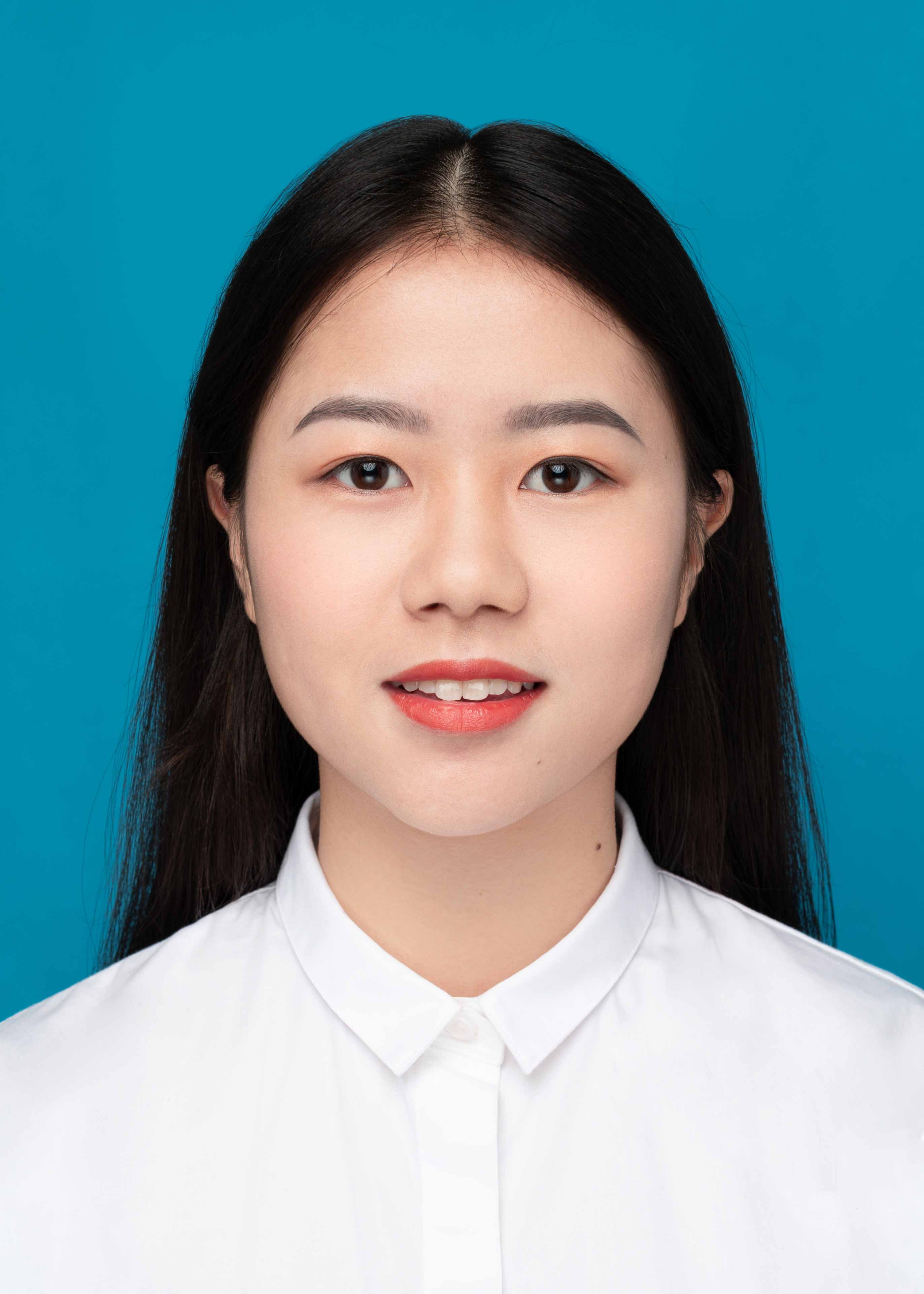 denm">刘丹,1997年生于 a target="_blank" href="/item/重庆/23586"