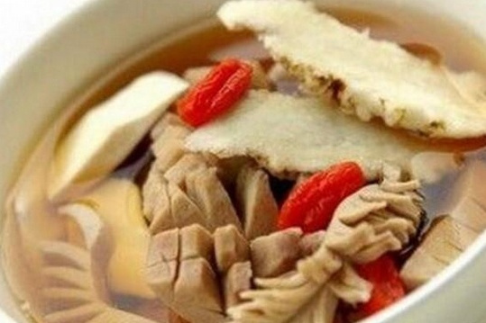  p>归参腰花汤是以猪腰,当归,党参为原材料的制作的美食. /p>