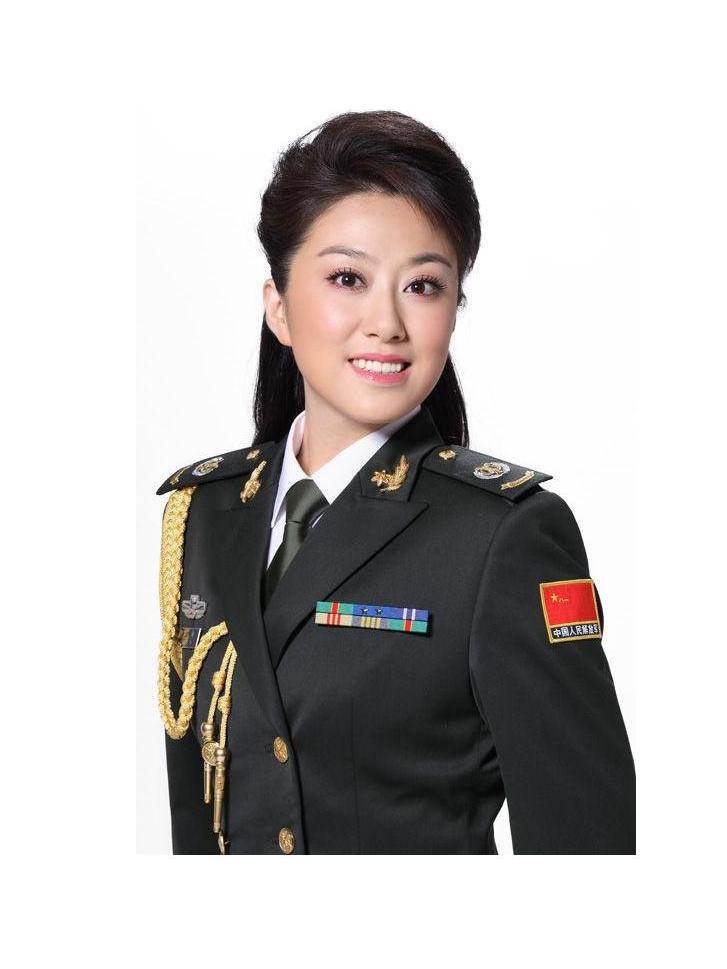  p data-id="gnwhcr8otg">吴娜,出生于河南省,中国内地民族唱法女高音