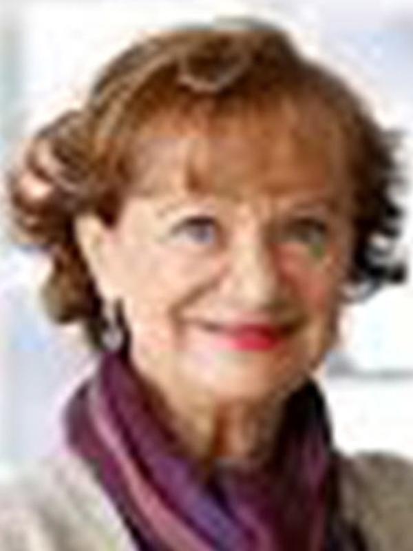 演员,参与作品《美丽人生》《佩拉斯卡》《罗马电影城》