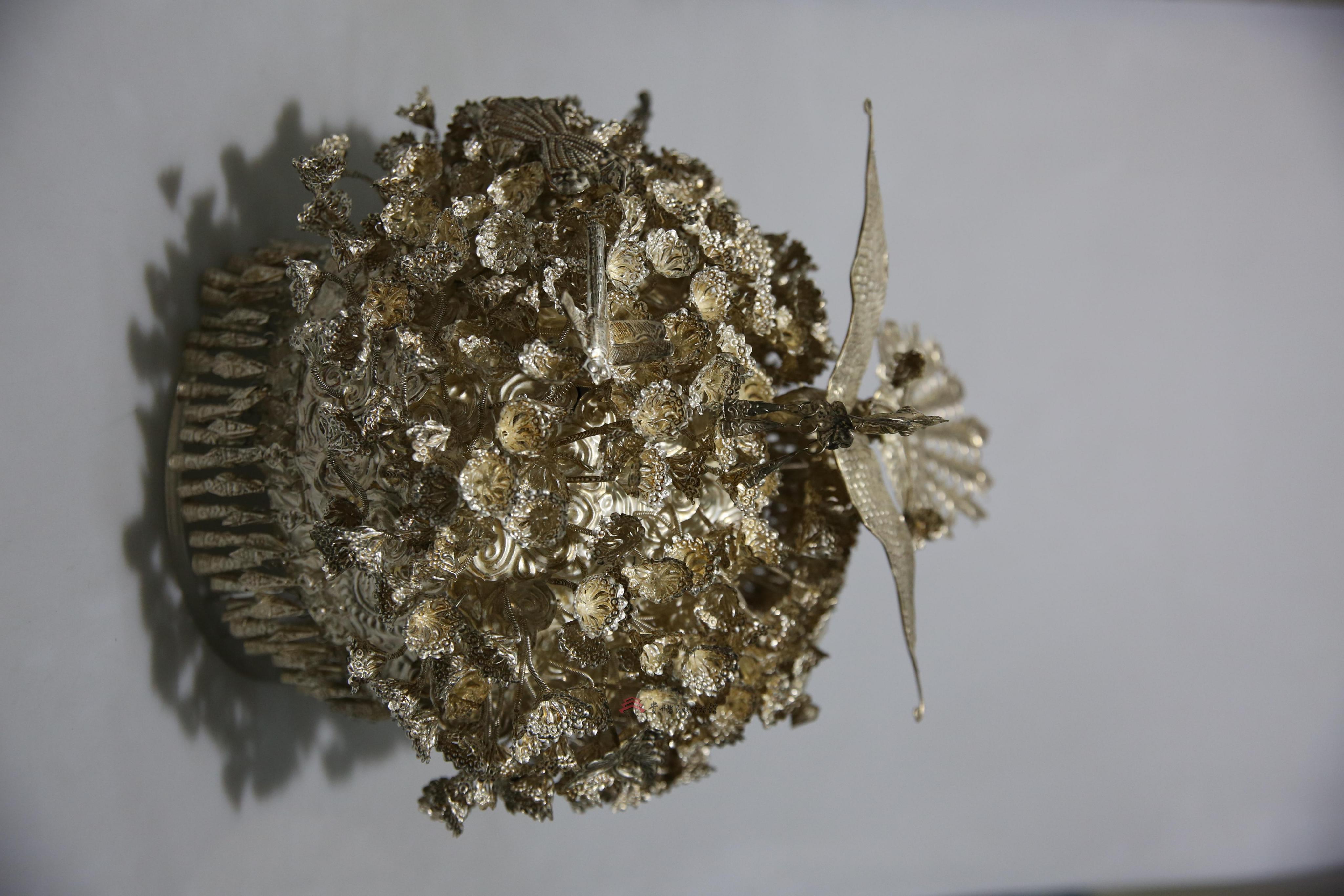 当代黄平苗族仿银凤冠