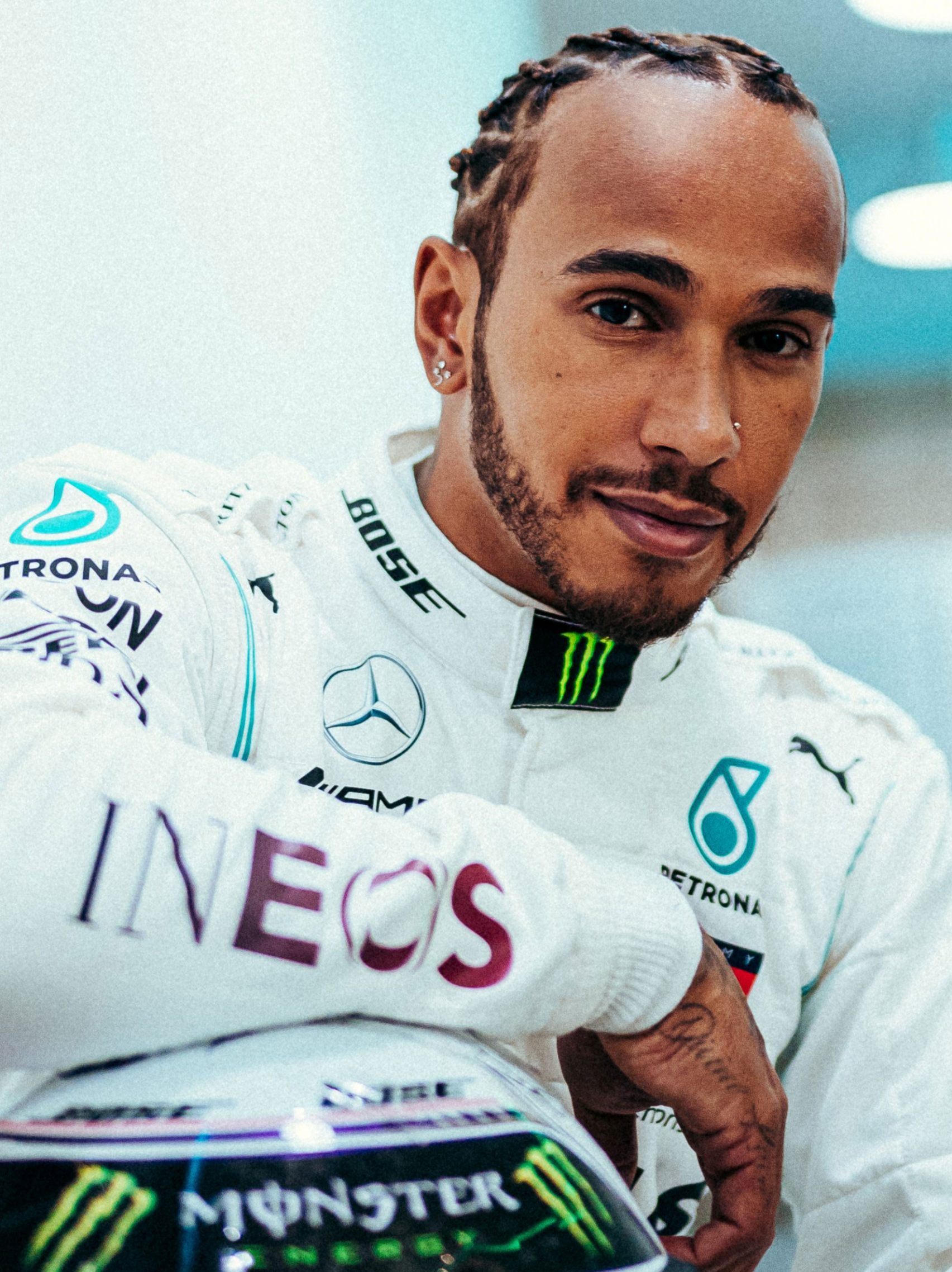  p>刘易斯·汉密尔顿(lewis hamilton),1985年1月7日出生于 a target=