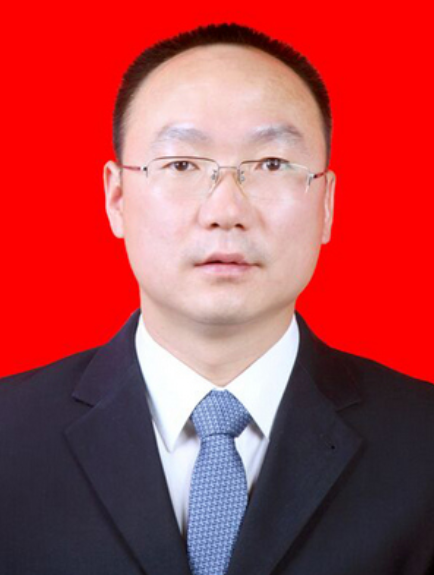  /p> p data-id="gnc0mdrwhf">现任中共黄龙县县委常委,纪委书记,监委