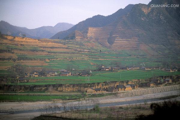  p>黄土高原(loess plateau)位于中国中部偏北部,为中国 a target="