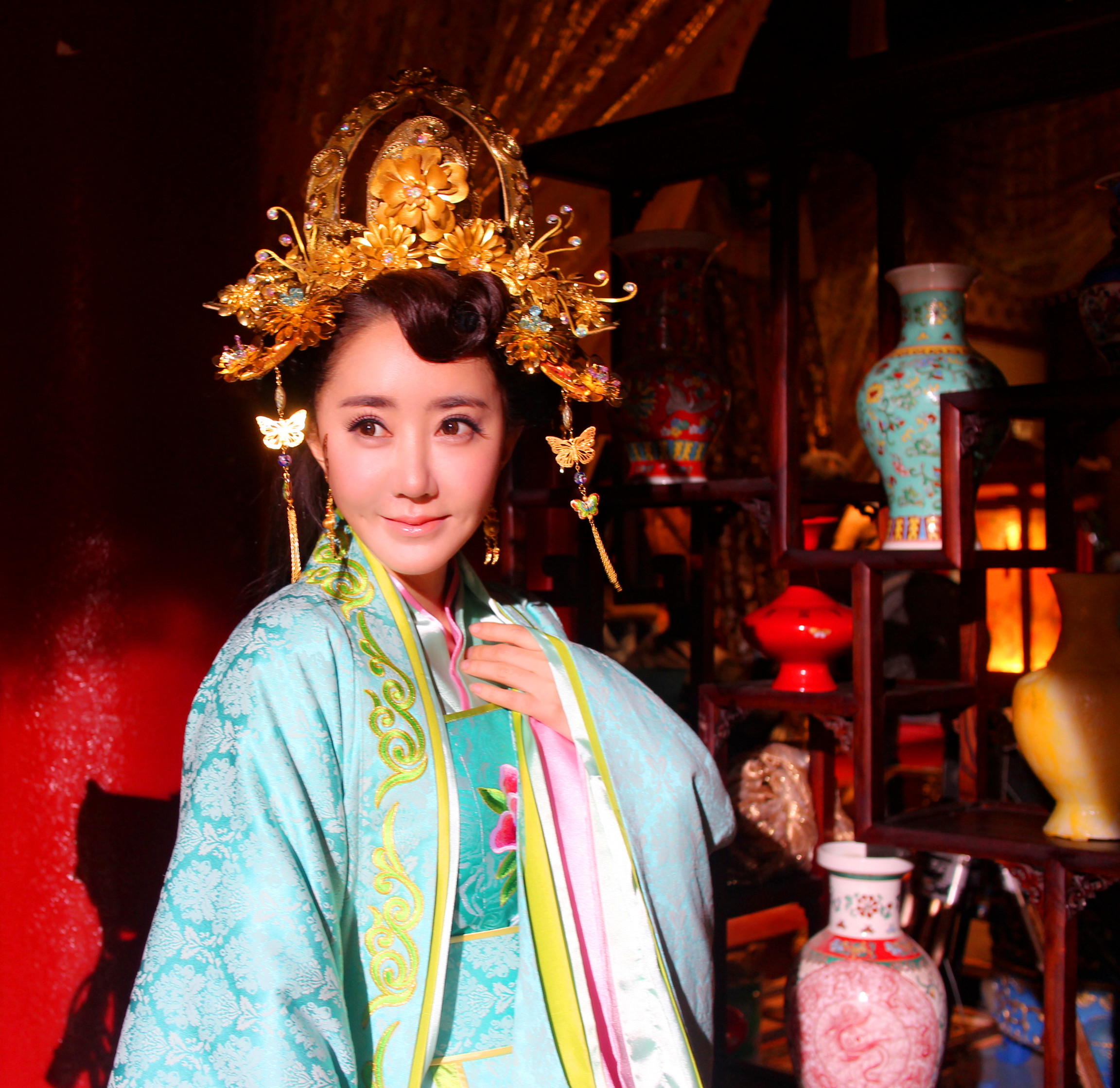  p>梁晶晶(梁 span class="ref" data-ctrid="t3s6gvomvzeb">熙悦 