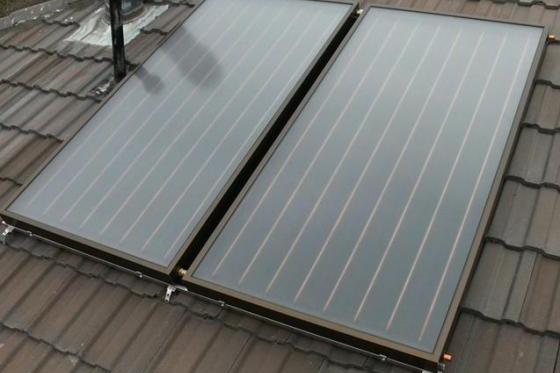 太阳能集热板