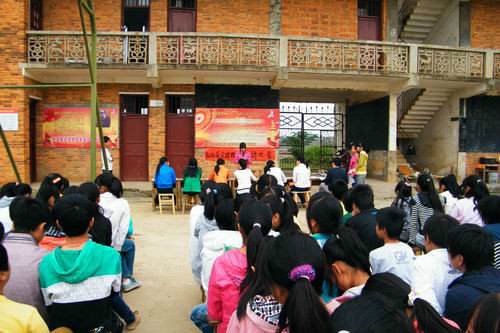 莲花县南岭中学