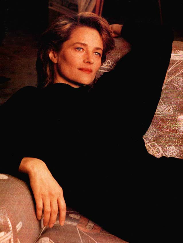  p>夏洛特·兰普林 i>(charlotte rampling) /i>,1946年2月5日生于