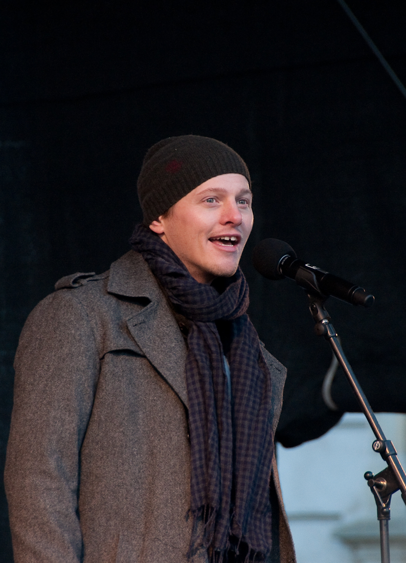  p>托尔·林德哈特(thure lindhardt),1974年12月24出生于丹麦