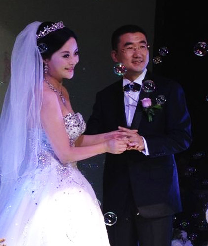 ="114606">上海 /a>,安徽电视台女主播,于2012年5月与万科上海区总经