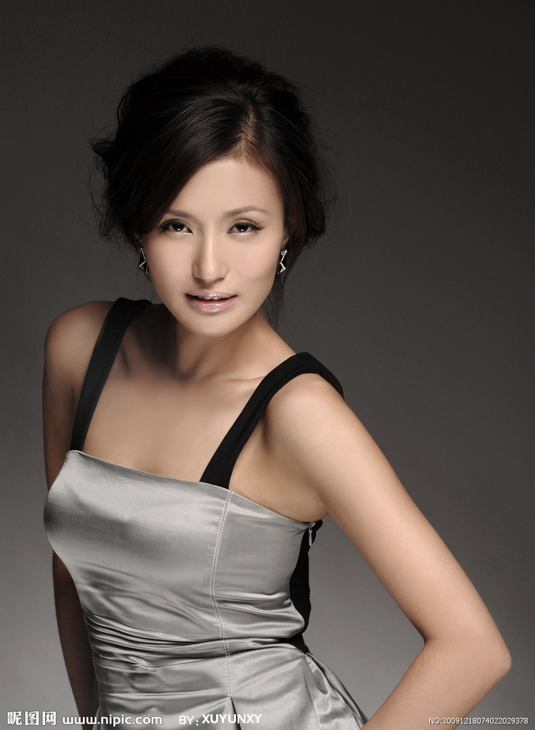 "gnt186jw87">万美汐,原名万瑶瑶,6月6日出生于北京市,中国内地女演员