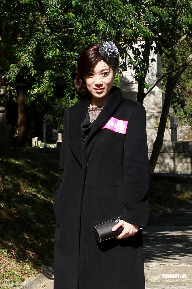  p>张可颐 ,1970年3月20日出生于中国香港,中国香港影视女演员.