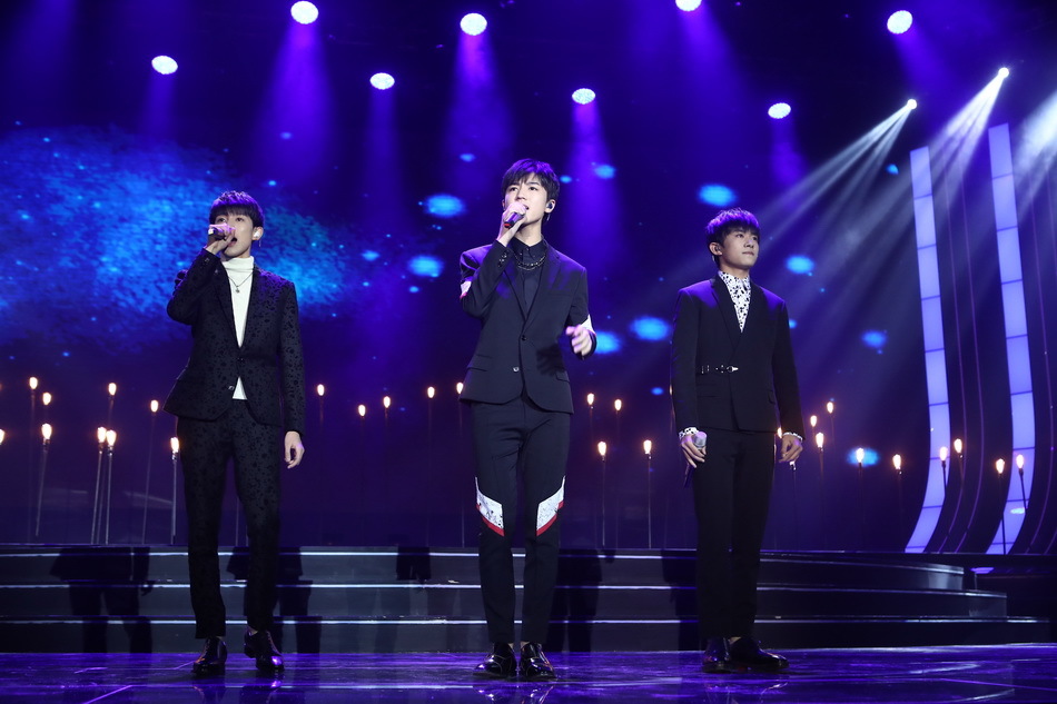 mu,jay作词作曲,由 a target="_blank" href="/item/tfboys/9083733"