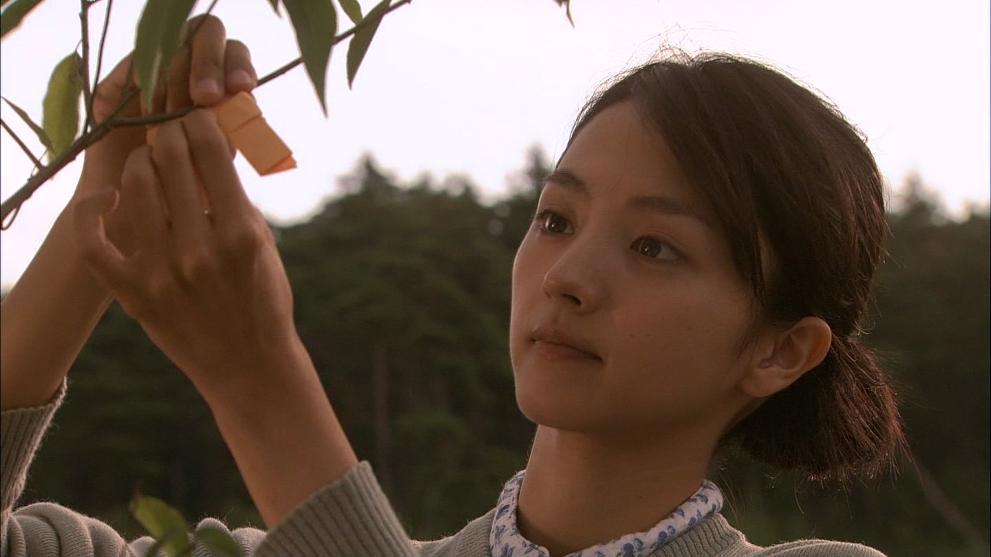  p>满岛光( i>mitsushima hikari /i>),1985年11月30日出生于日本冲绳