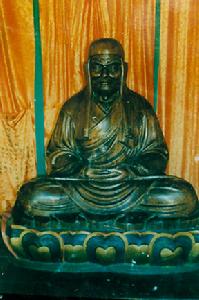 鸠摩罗什舍利塔