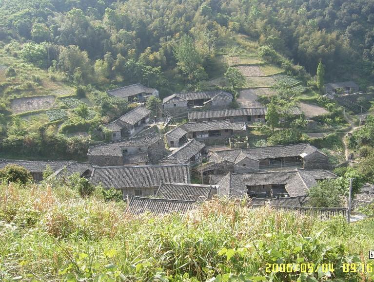  p data-id="t2lzxgpuiuvf">栲树岭位于宁波市象山县西周镇东南部,穷