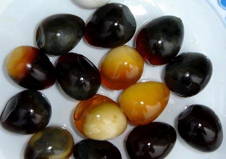 tofu with preserved eggs