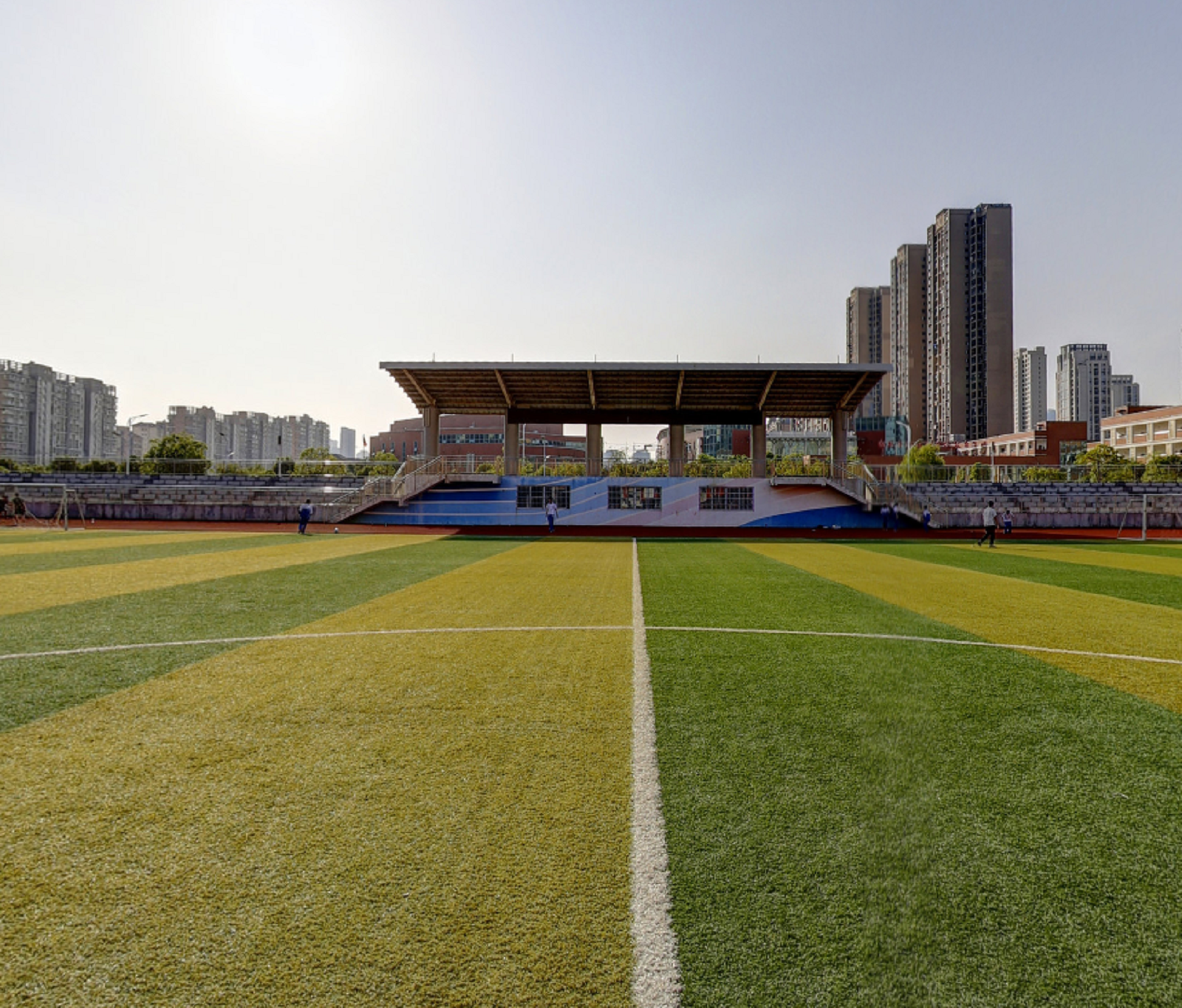 1 middle school of nanchang)简称"南昌一中",是一所南昌市教育局