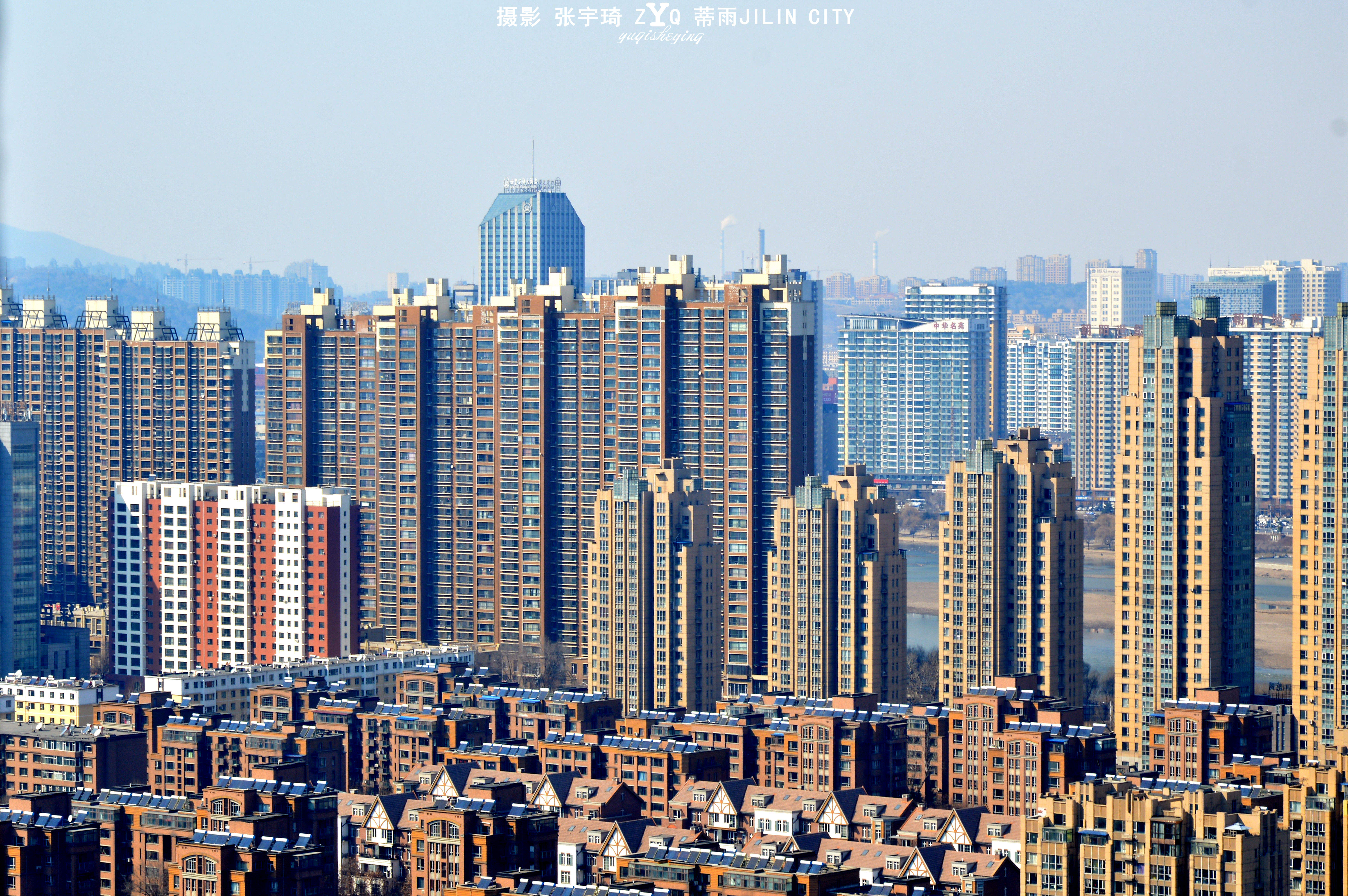  p>高层建筑是 建筑高度大于27m的 a href="#" data-lemmaid="950477"