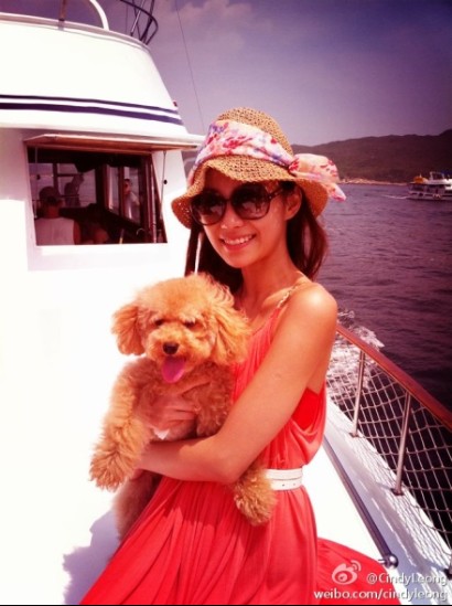 yeung),1985年出生于中国香港,中国香港女演员,歌手,前女子演唱组合 a