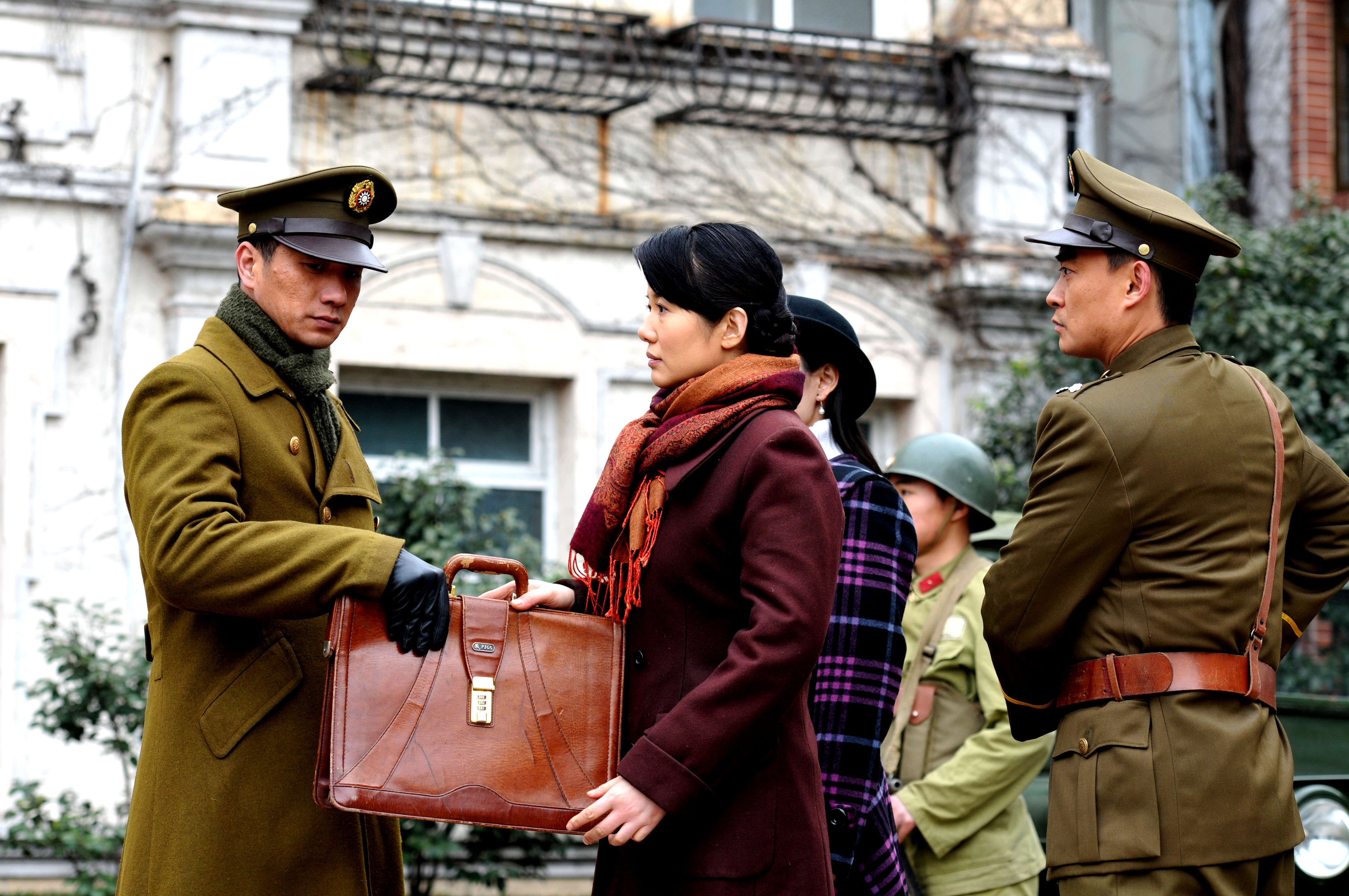  p>《夜隼》是一部改编自修崃荣的长篇小说《 a target="_blank" href