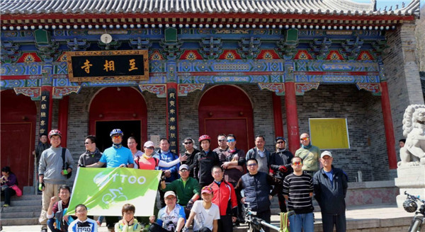 由静渊禅师始建,位于西安市以南约三十公里的终南山天子峪内的寺院