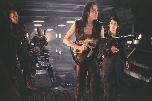 异形4alien:resurrection(1997)