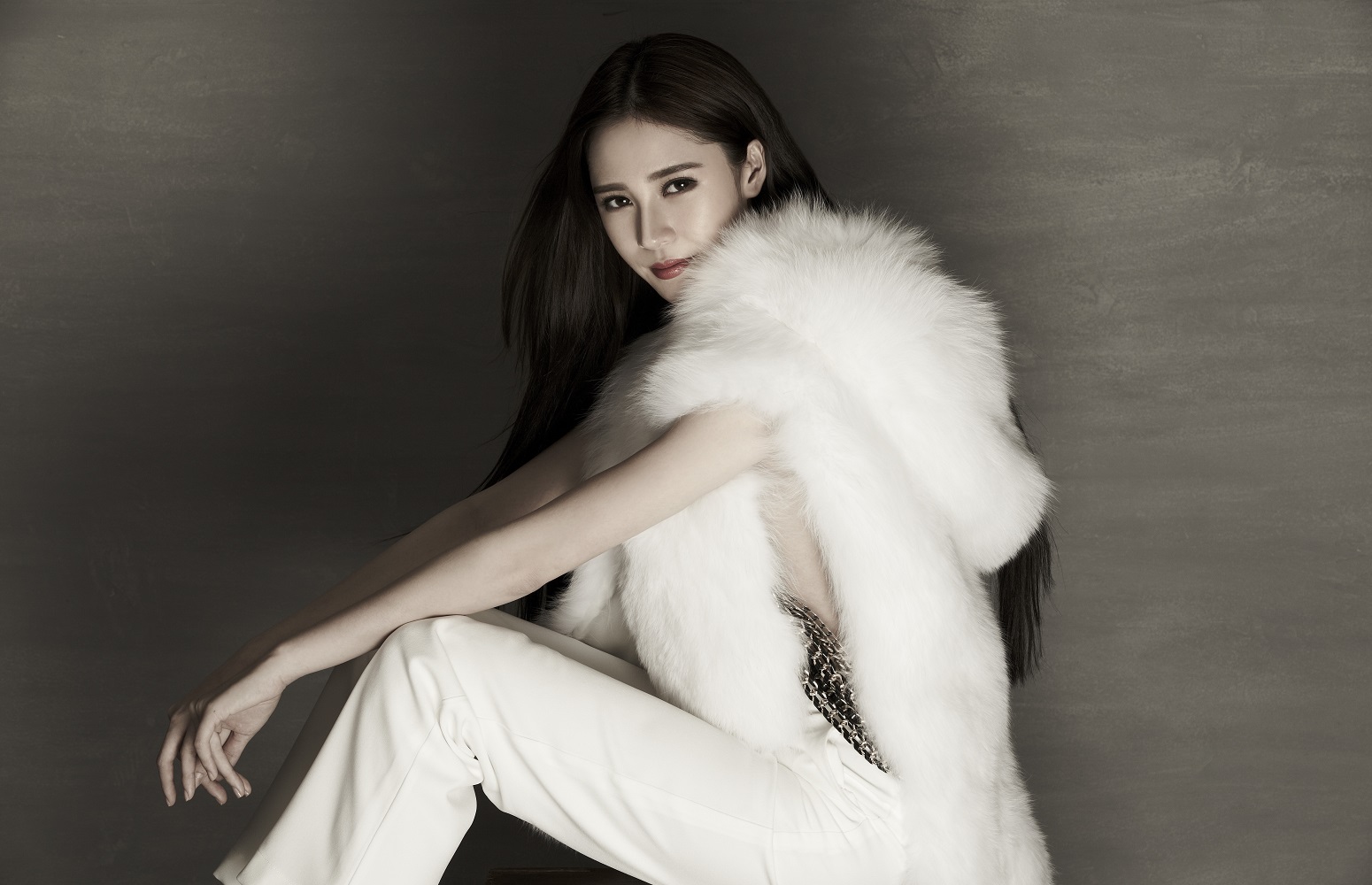  p>黄诗棋,1989年8月26日出生于吉隆坡,马来西亚女演员.