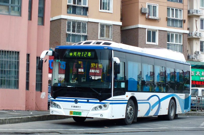  p>上海公交闵行12路,是上海市的一条公交线路.