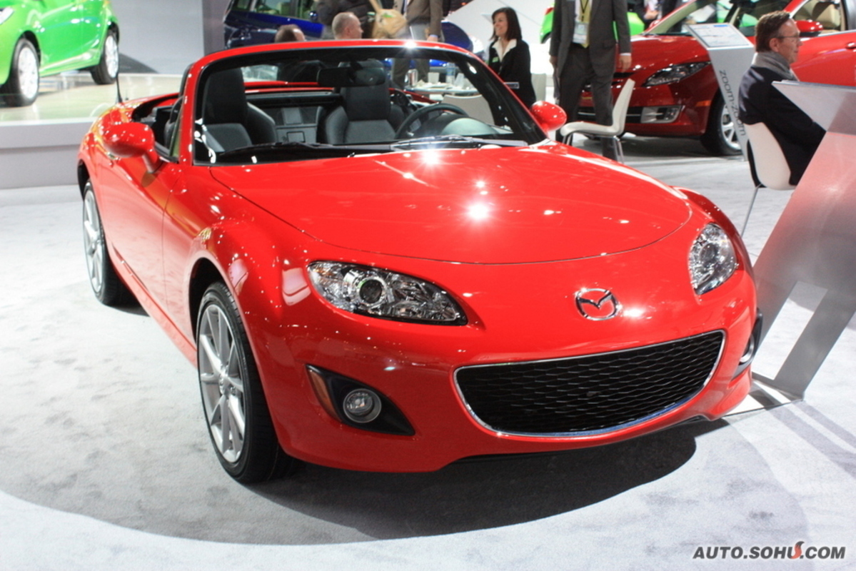  p>全新进口 mazda mx-5 rf的理念是"人马合一",此次在 a target="