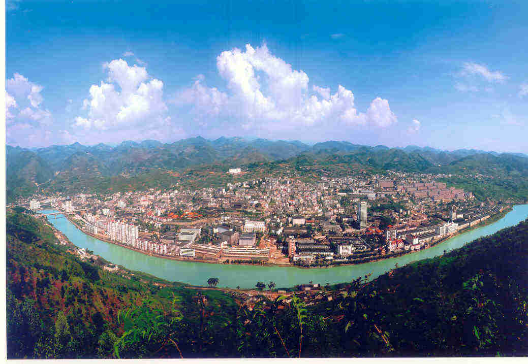 贵州省仁怀市茅台镇