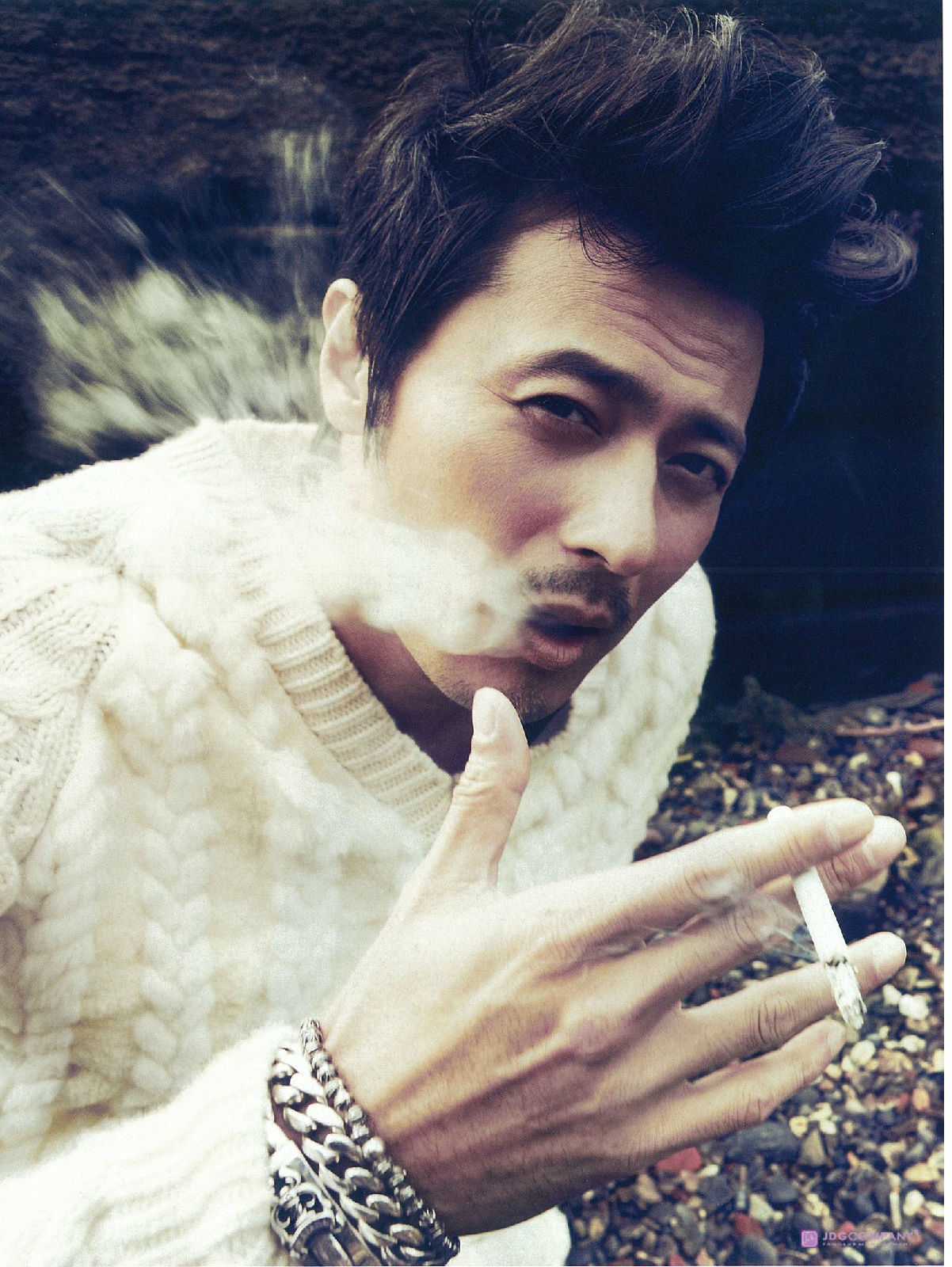  p>张东健(jang dong gun),1972年3月7日出生于韩国首尔龙山区,韩国男