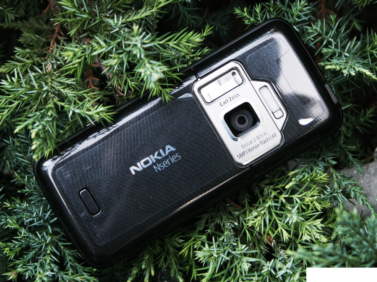 n82是 a target="_blank" href="/item/诺基亚公司/10858444" data